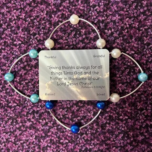 Gift of Love Blessing Bracelet Aqua/pearl stretchy scripture card Medium 7"-7.5" - Picture 7 of 8